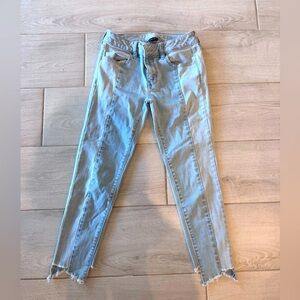 American Eagle - Jegging Crop, size 4 Stylish Light Blue Women's Jeans